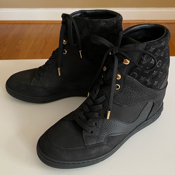 Louis Vuitton Shoes - Excellent Louis Vuitton Ankle Boots